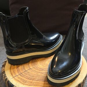 Sleek Black Ankle Booties